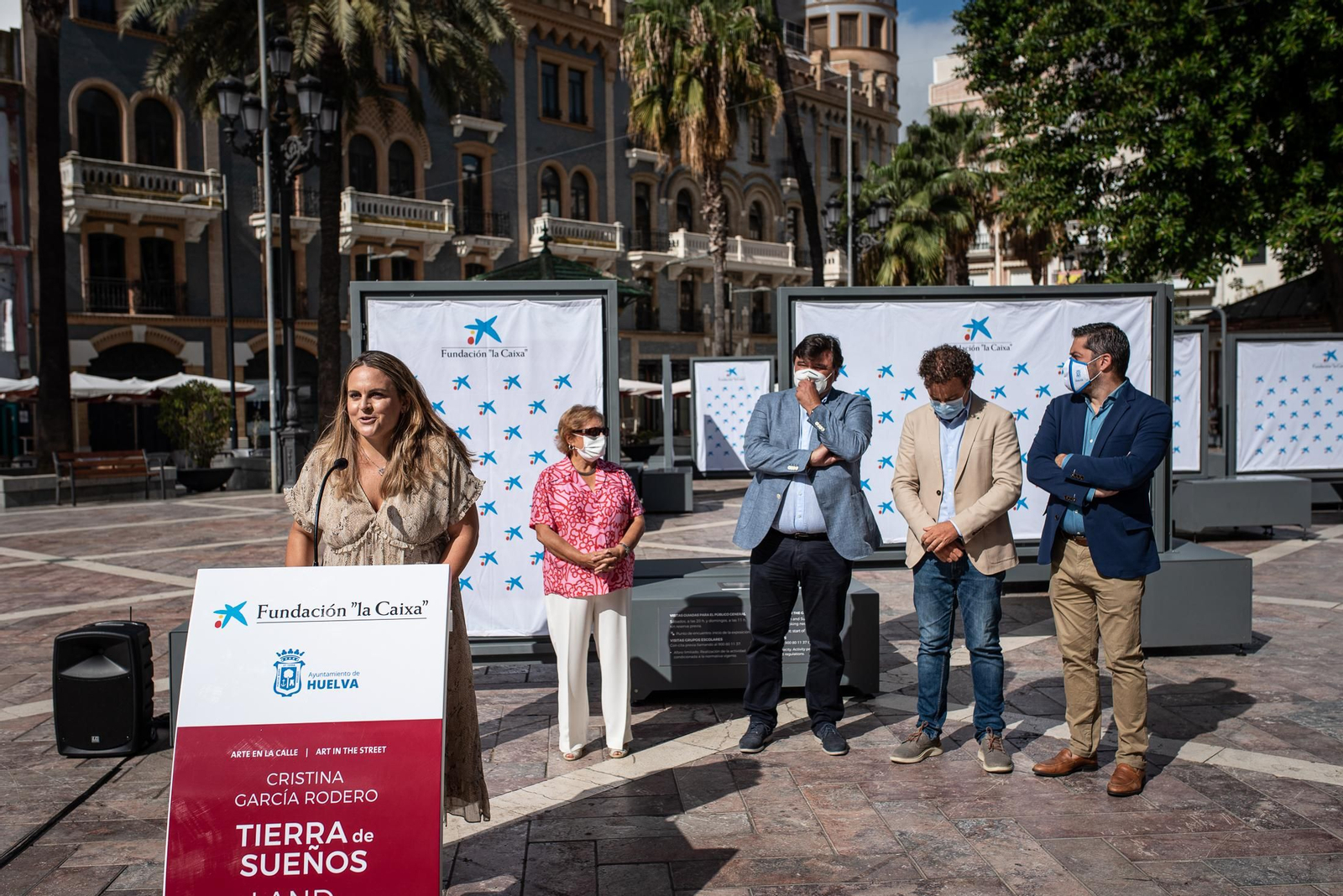 La presentación de la exposición de Cristina García Rodero "Tierra de Sueños" en imágenes