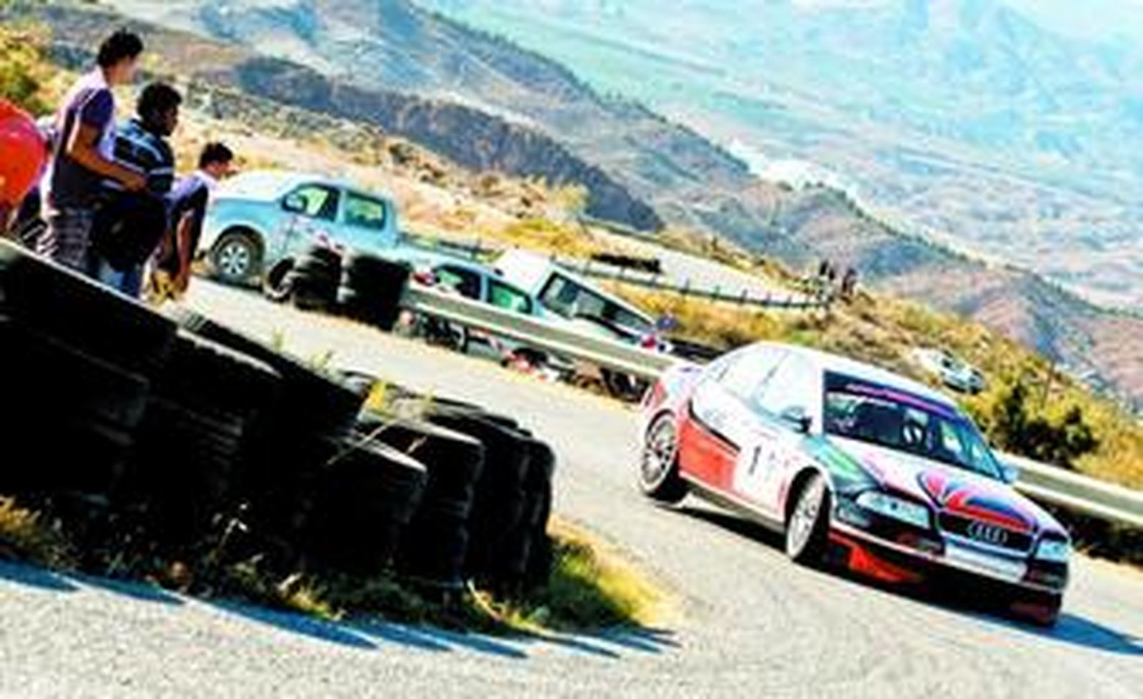 López-Fombona (Audi, B9R) se proclamó campeón en turismos.