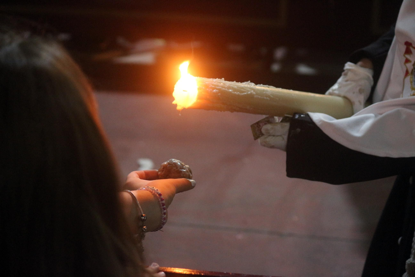 Las imágenes del Viernes Santo en Puerto Real: La Soledad