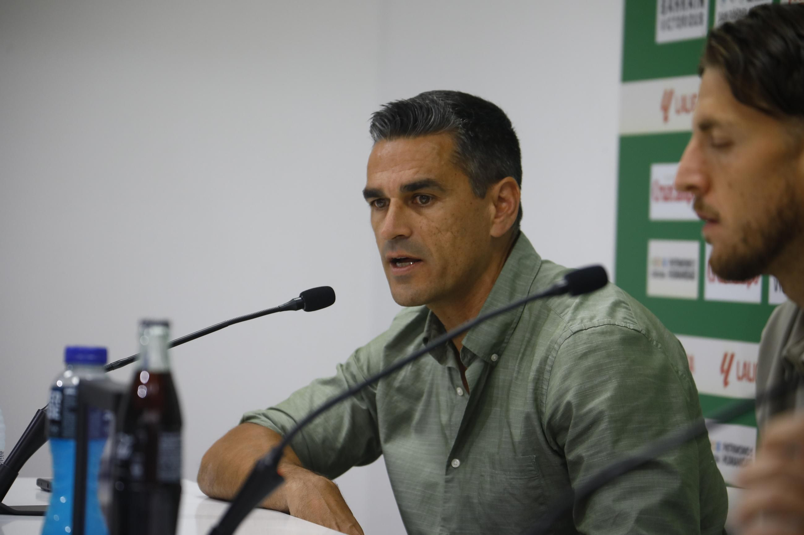 La presentación de la ampliación de contrato de Carlos Marín con el Córdoba CF, en imágenes