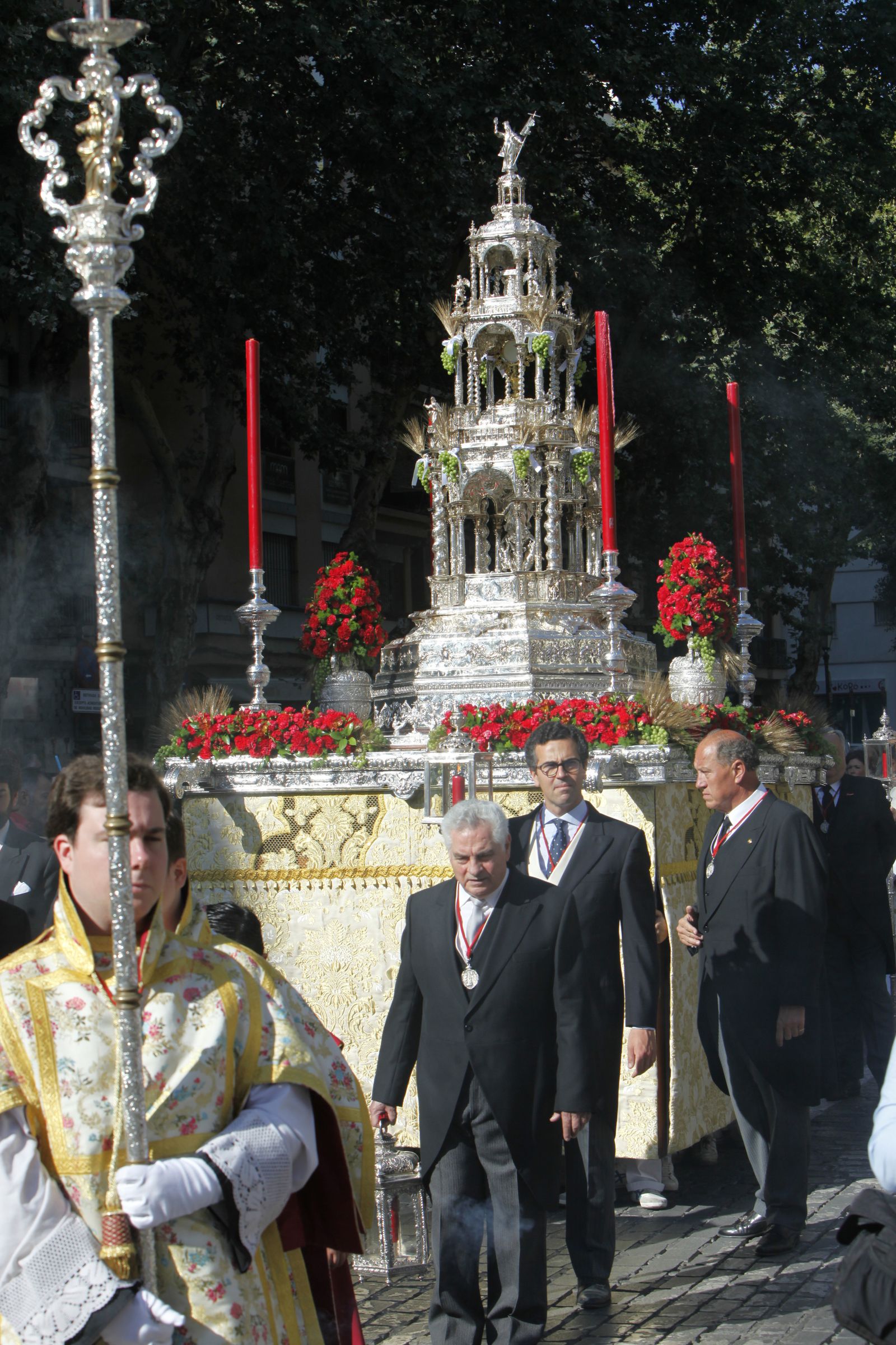 Imágenes del Corpus de Triana y de la Iglesia de la Magdalena
