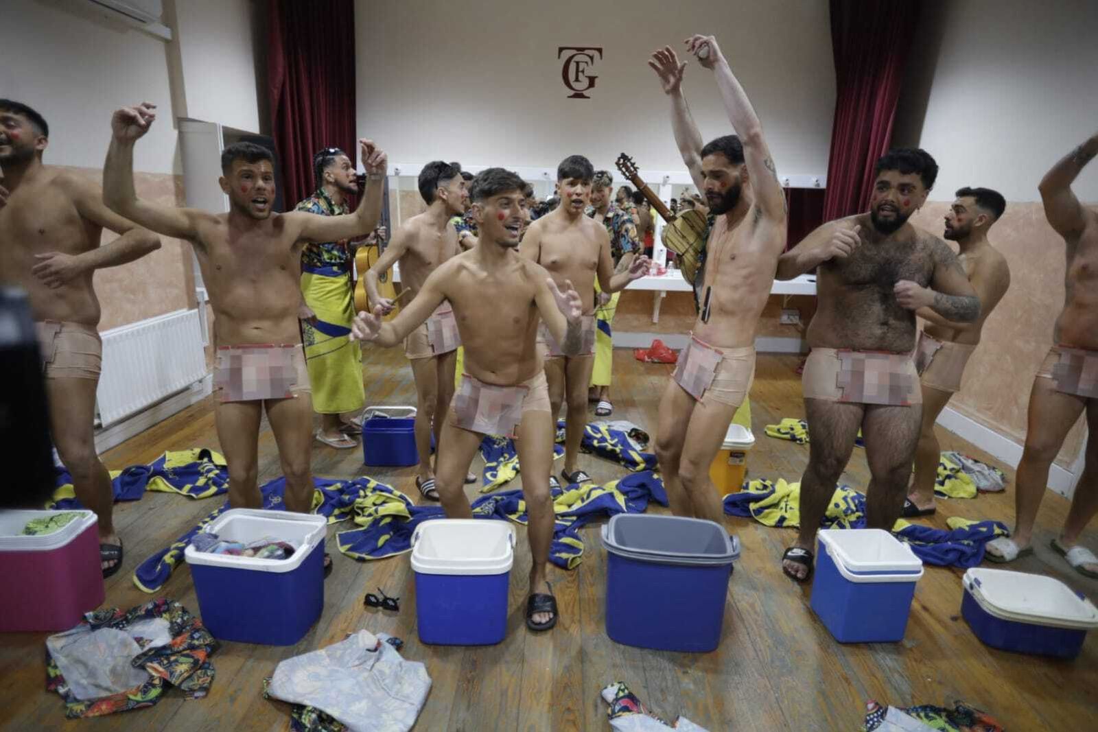 Chirigota 'Una insolación del carajo'