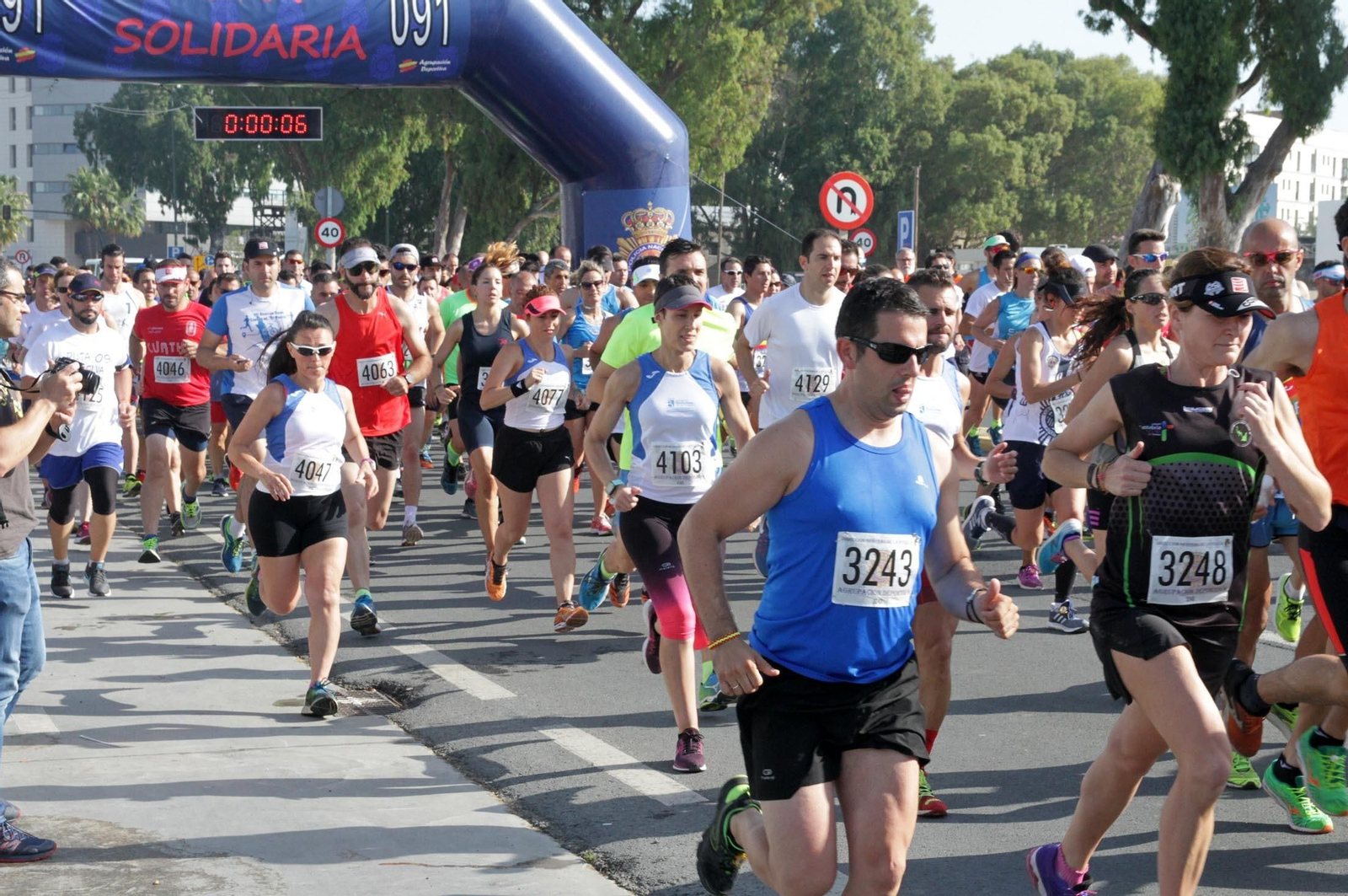 Imágenes de la Carrera Solidaria Ruta 091 organizada por la Policía Nacional
