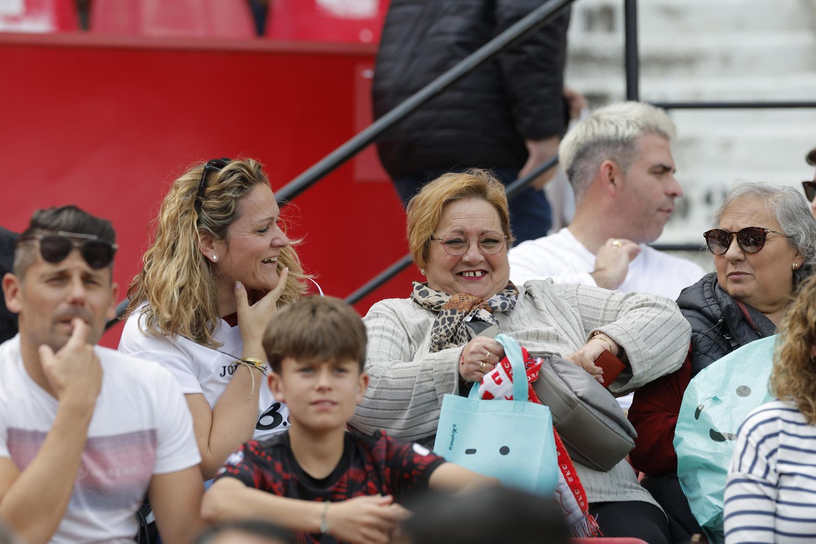 Búscate en las fotos del Sevilla Fc - Atlético de Madrid