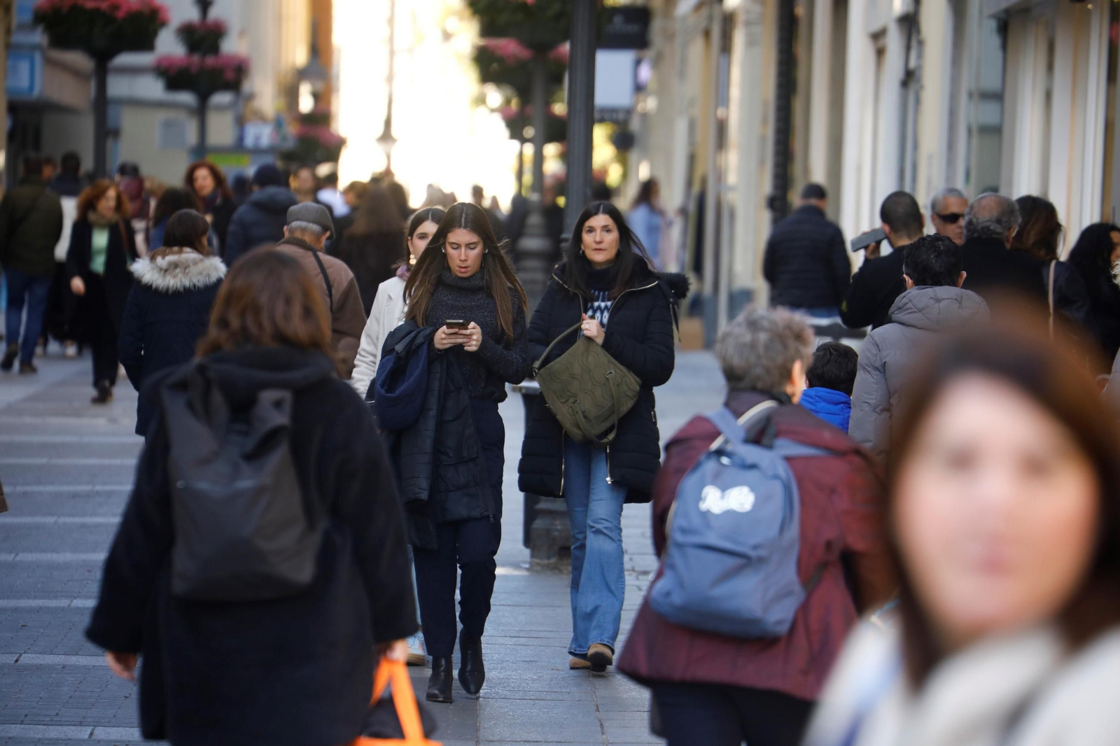 Ambiente de compras en el centro de Córdoba.