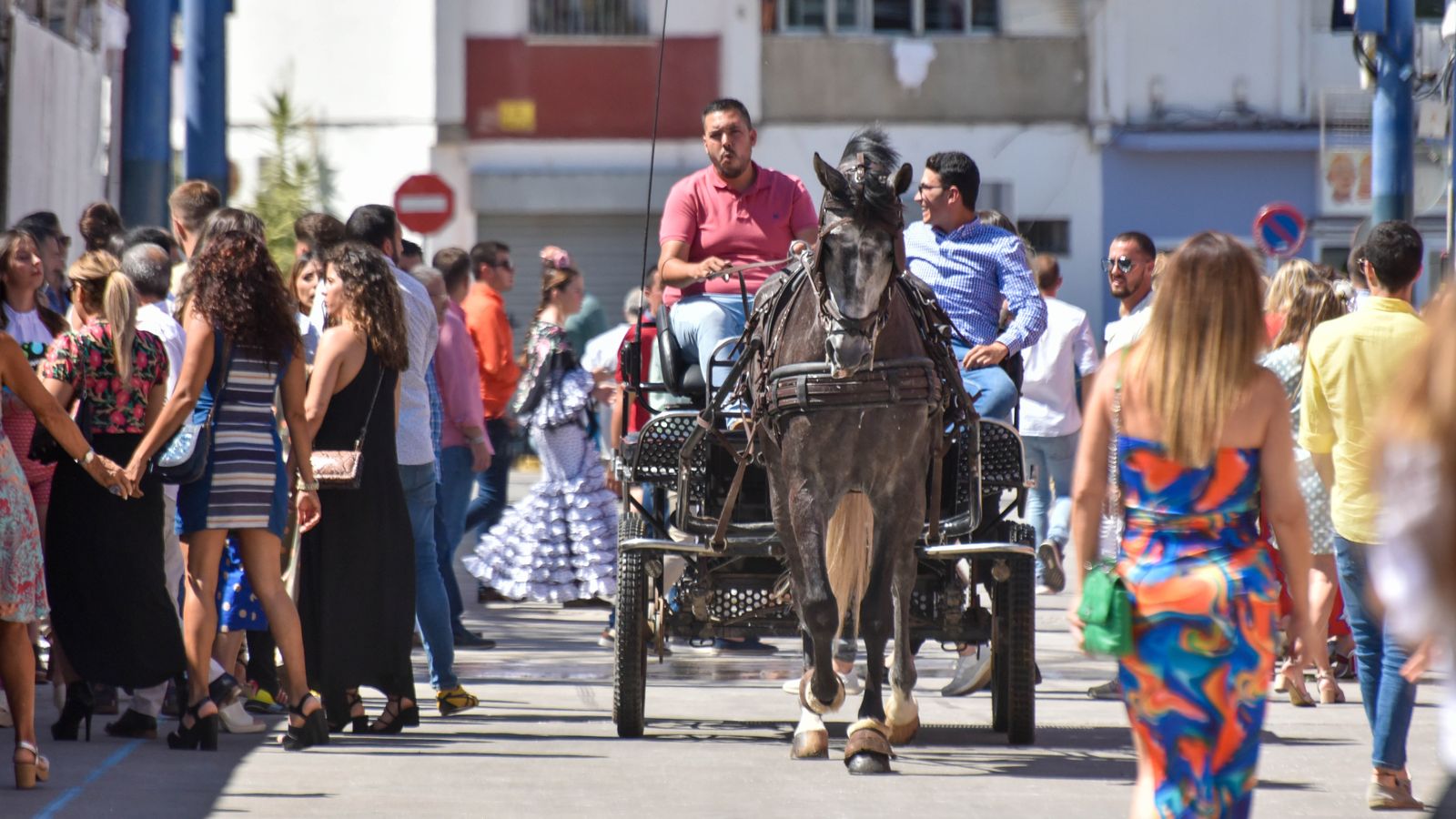 Fotos del miercoles en la Feria Real de Algeciras Dia de la Mujer