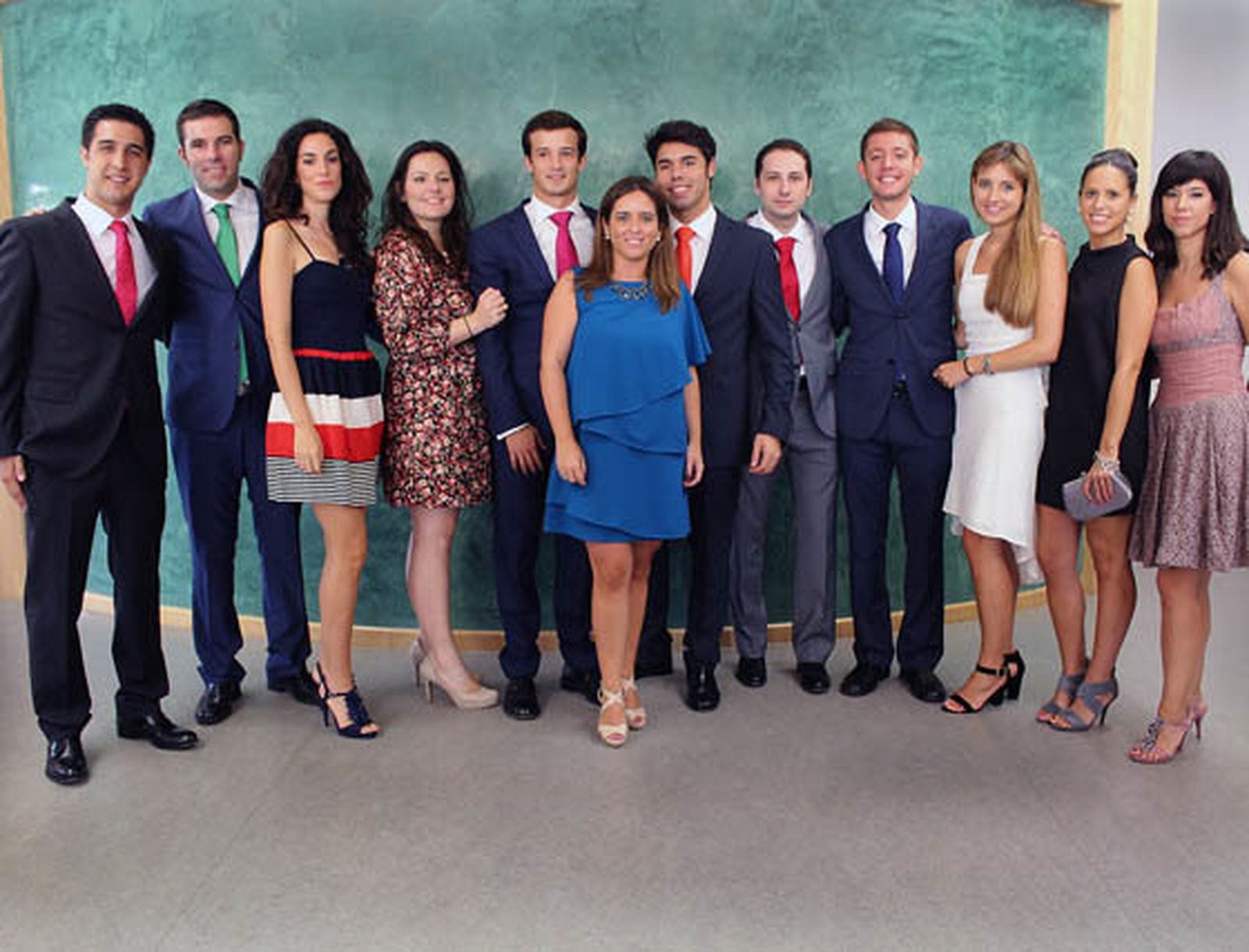 Ismael Delgado Lara, presidente de la promoción; José Francisco Bejarano Ortiz, María Isabel de Andrés Pérez, Marifé Carrasco Paniagua, Francisco Villalobos Polo, Carmen Hernández Rodríguez-Mancheño (tutora), Javier Vázquez Chao, Sergio Mira Argueda, Carlos Sánchez Gea, Lucía Pérez López-Ibor, Marina Rueda Rueda y Marta Boza García.  Foto: Victoria Ramírez