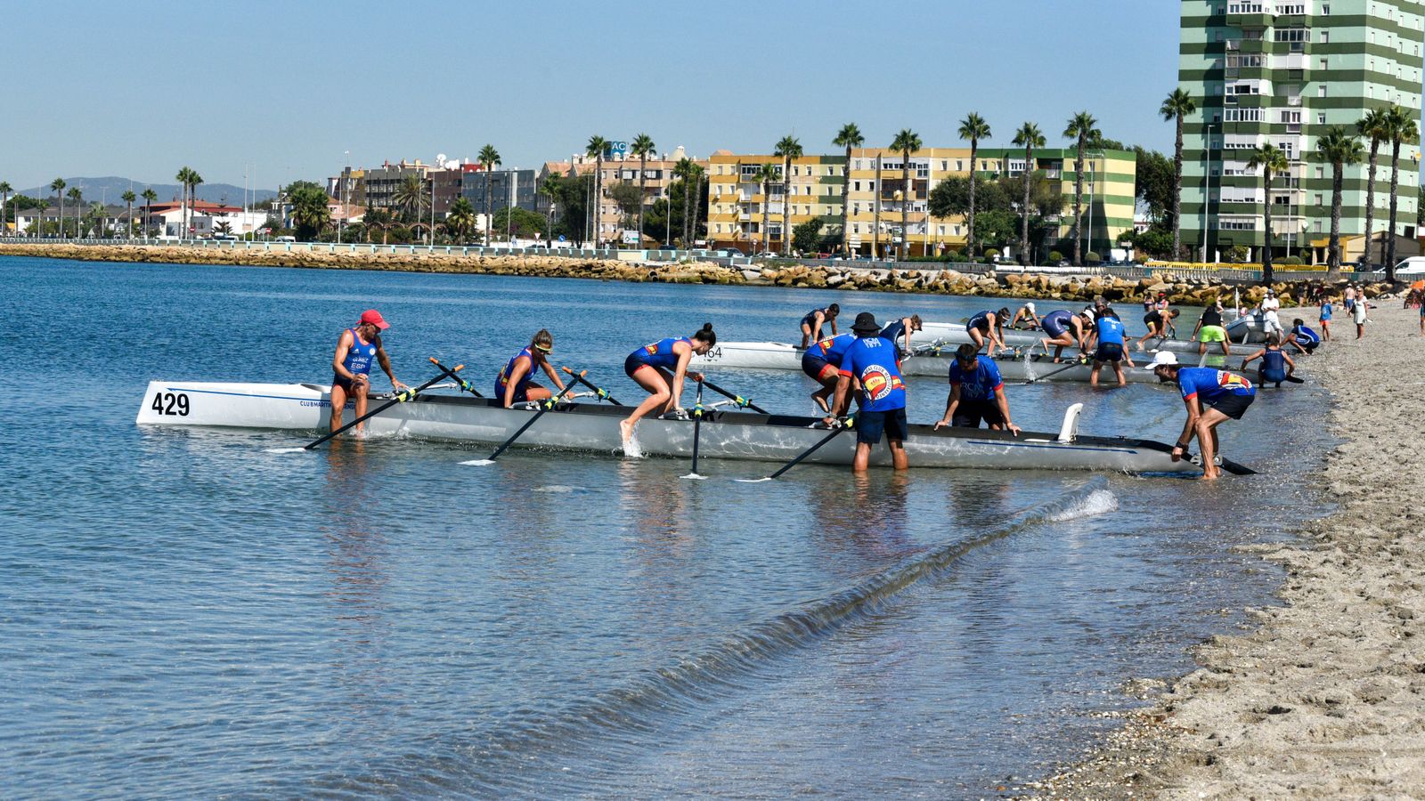 I Campeonato de España de remo ‘Beach Sprint’ en La Línea