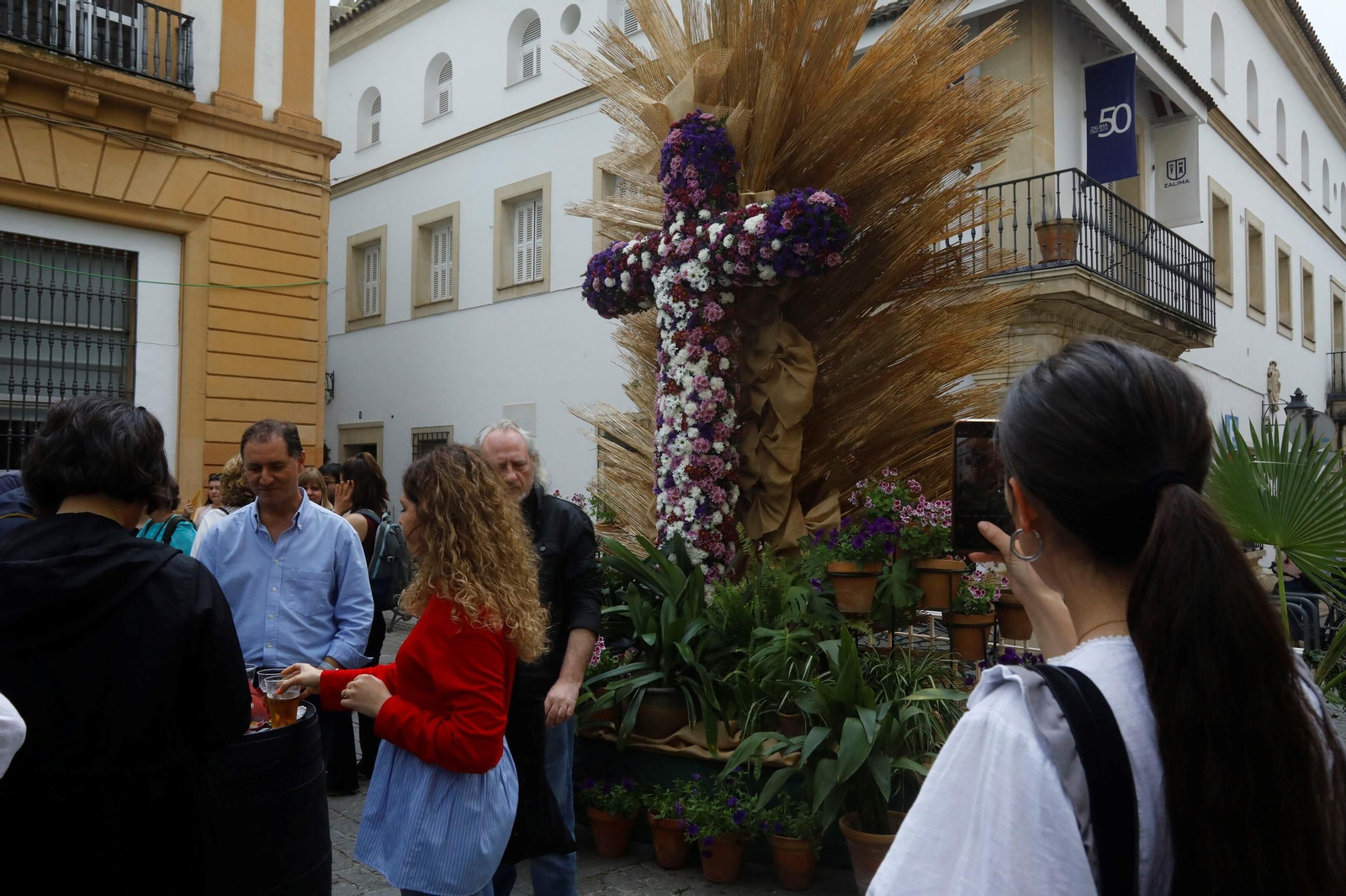 El primer día de las Cruces de Córdoba, en imágenes