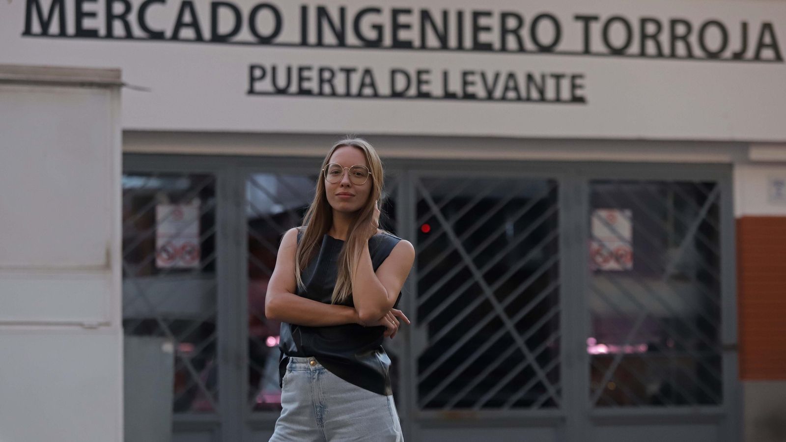 Саша та ії син, українські біженці в Альхесірасі