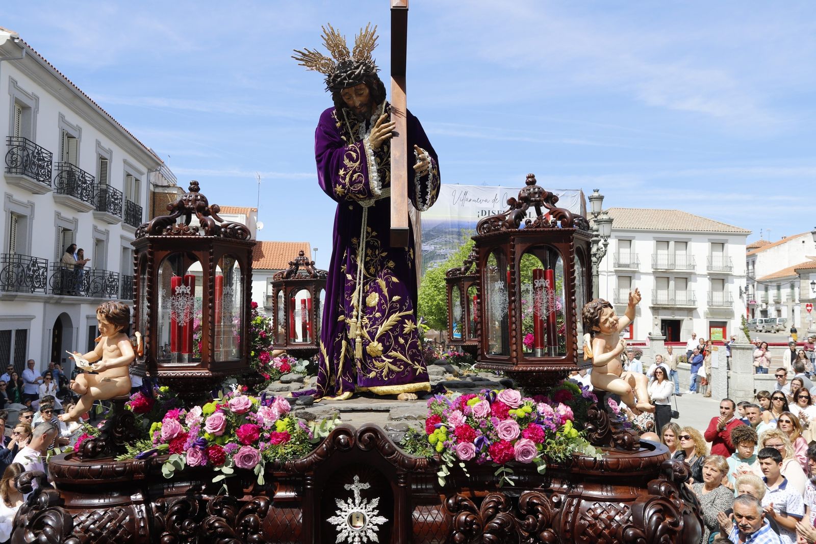 Jueves Santo en Villanueva de Córdoba: La procesión de Padre Jesús, en imágenes