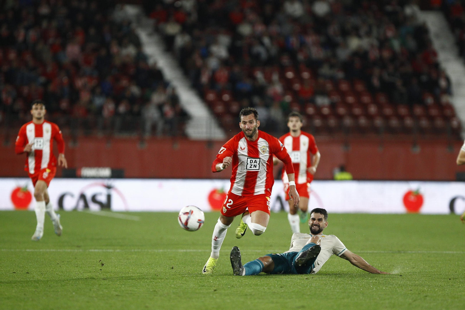 Las mejores imágenes del partido de fútbol U.D. Almería-Córdoba C.F.