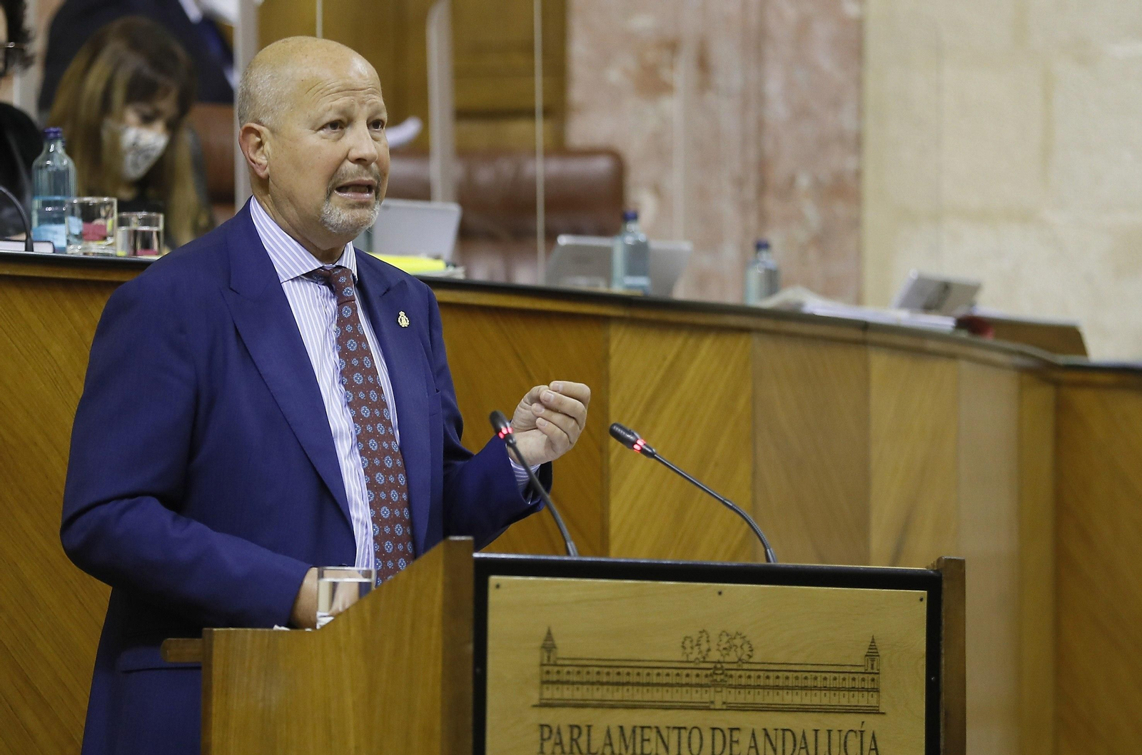 El consejero de Educación, Javier Imbroda, el pasado miércoles en el Parlamento andaluz.