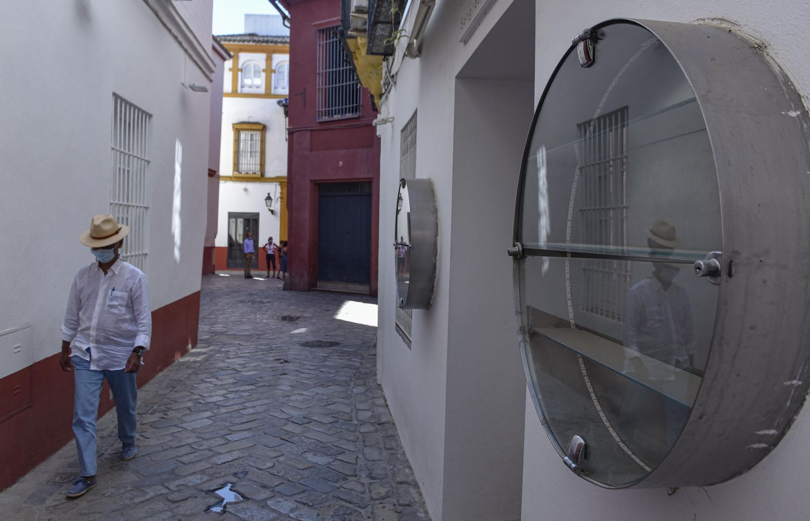 El barrio de Santa Cruz se queda vacío