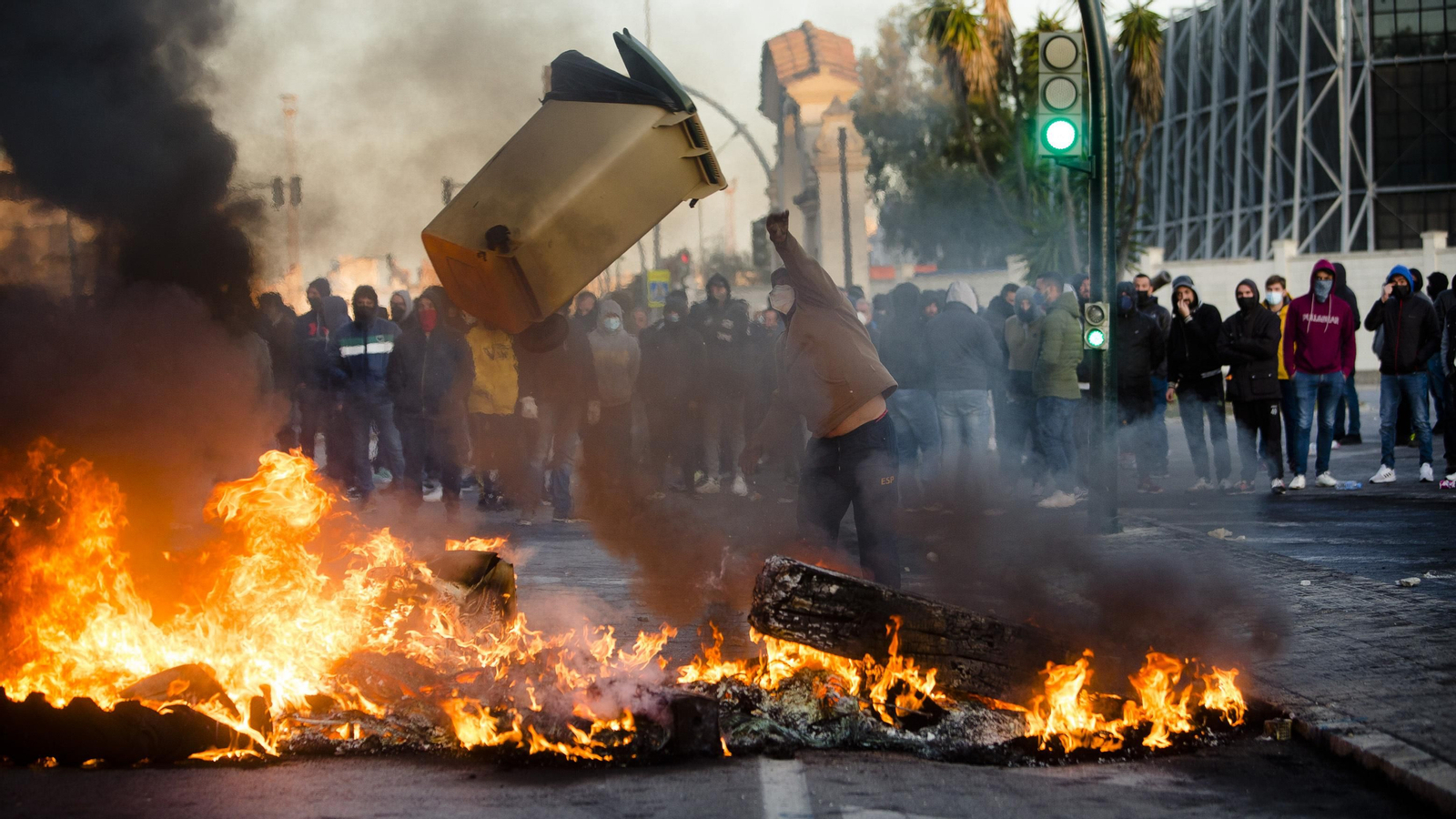 Las imágenes de la segunda jornada de la huelga del metal en Cádiz