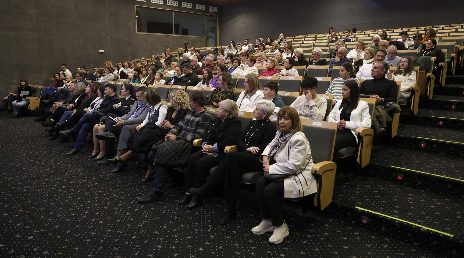 Las fotos de la entrega de los Premios a la Mujer Linense 2025