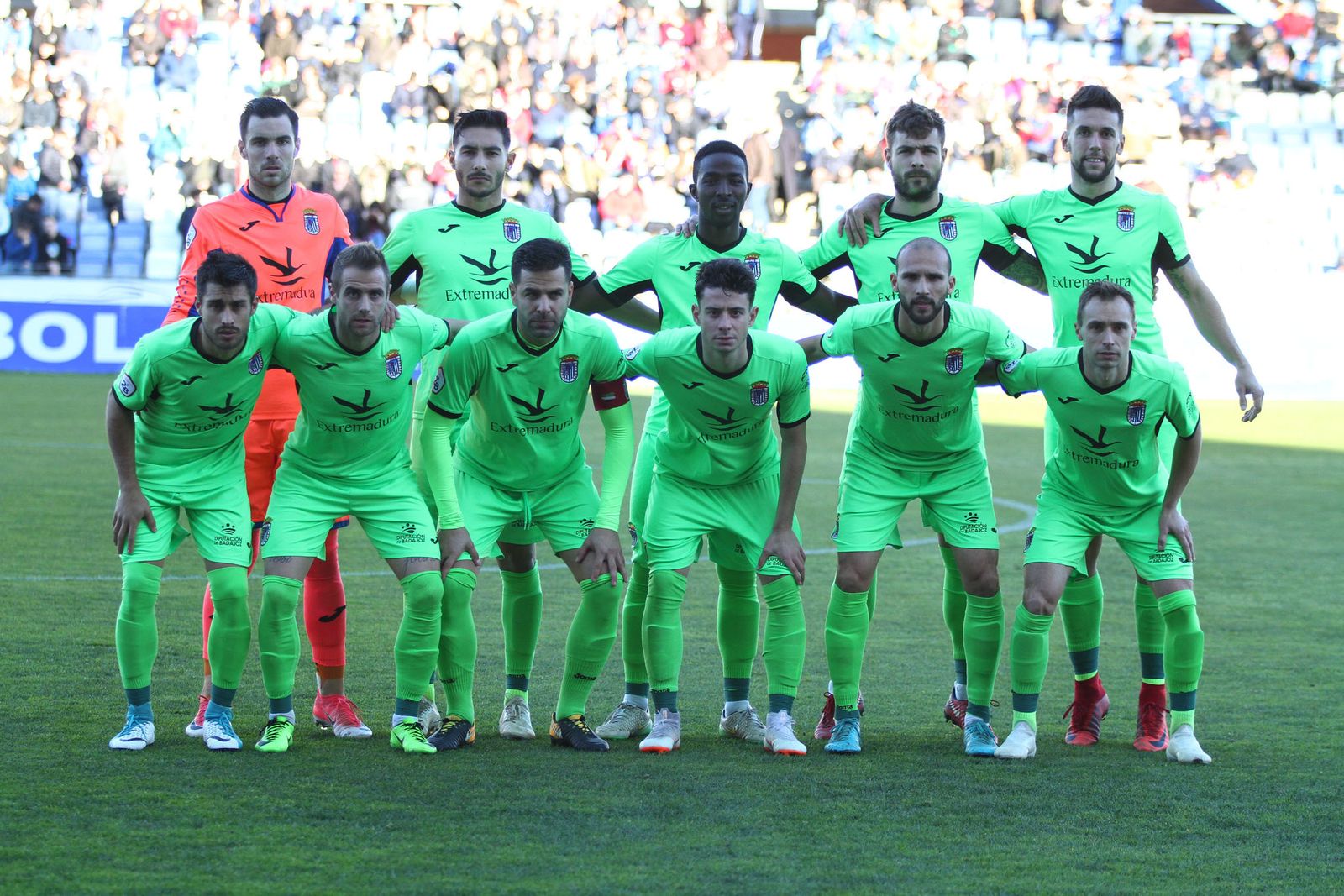 La alineación inicial del Badajoz del pasado curso en el Nuevo Colombino.