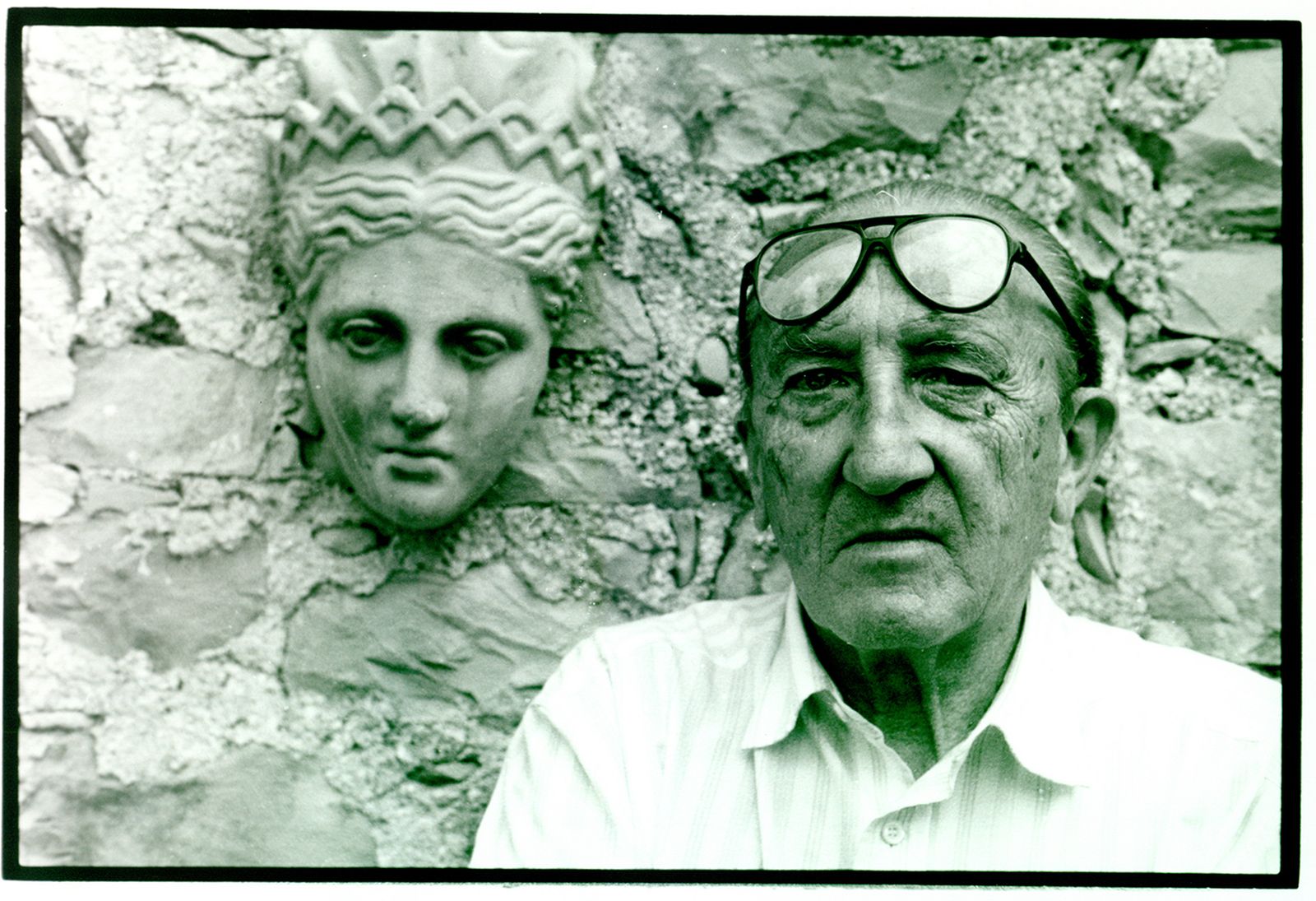 Sáenz de Oíza en su casa de Mallorca.