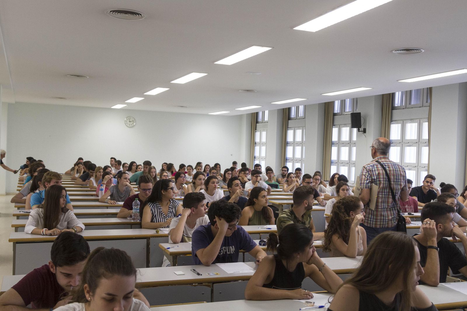 La primera jornada de Selectividad en Sevilla, en imágenes