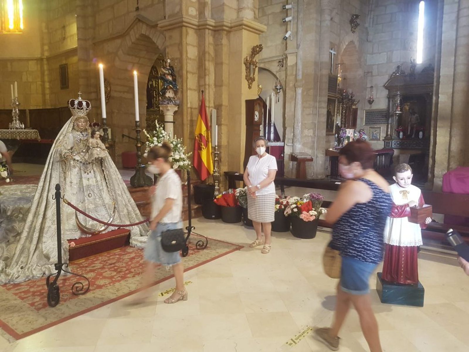 Fotografías de la veneración a la Virgen de los Remedios de Córdoba