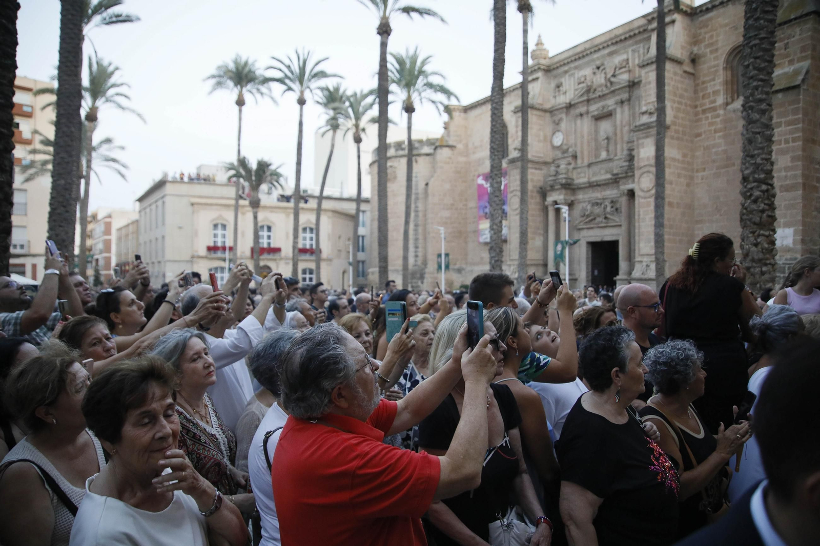 Las mejores imágenes de la procesión Stma. Virgen del Mar, acompañada por San Indalecio