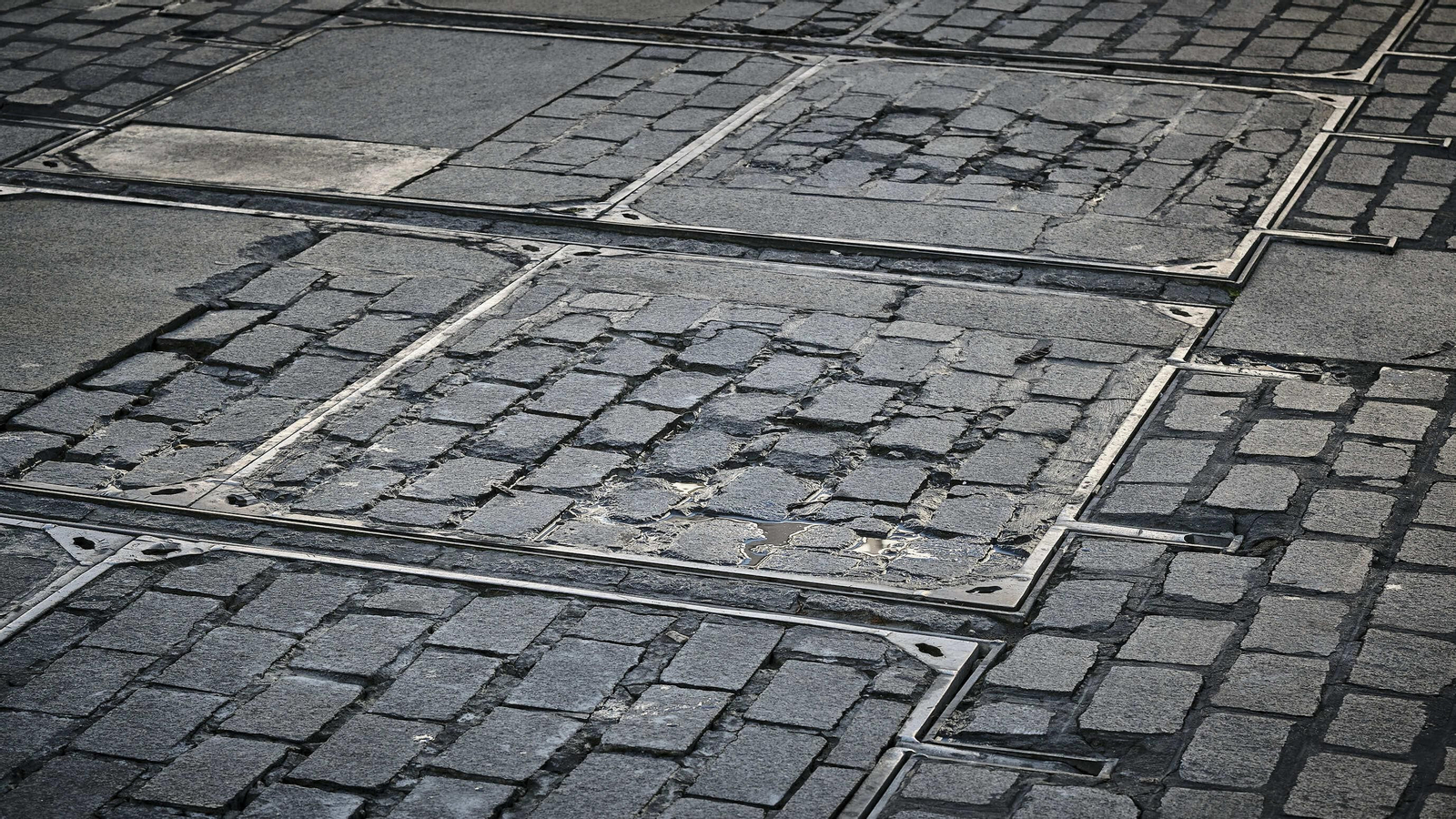 Pavimento en plaza San Juan de Dios