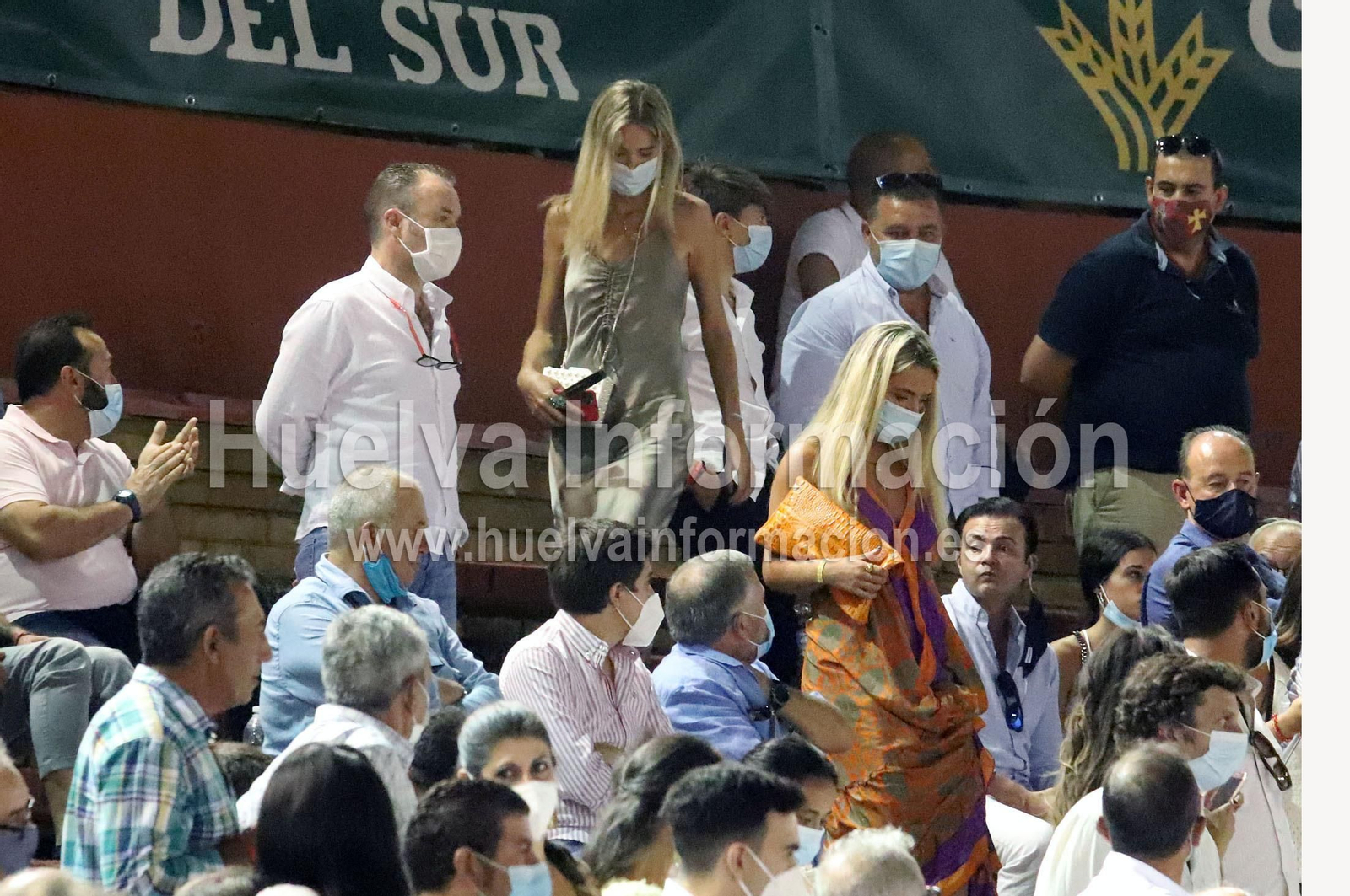 Imágenes de la corrida de Enrique Ponce en la plaza de toros La Merced, Huelva