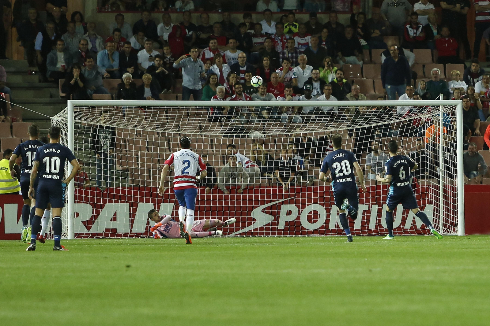 Las imágenes del Granada-Cultural Leonesa