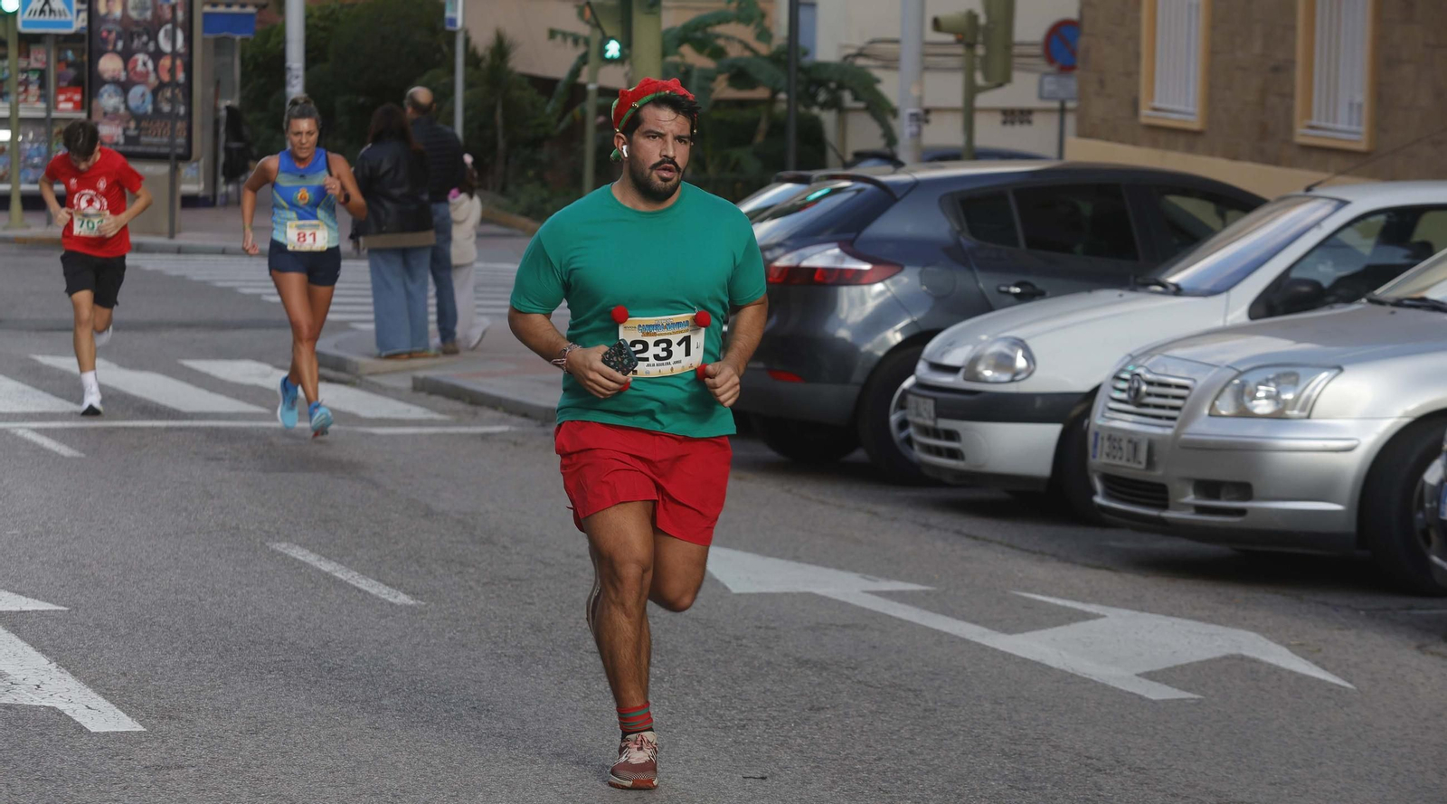 Búscate en la XI Carrera Solidaria de Navidad de Algeciras
