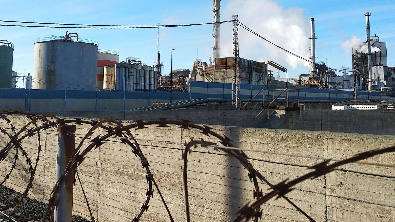 Industrias en el Polo Químico de Huelva.