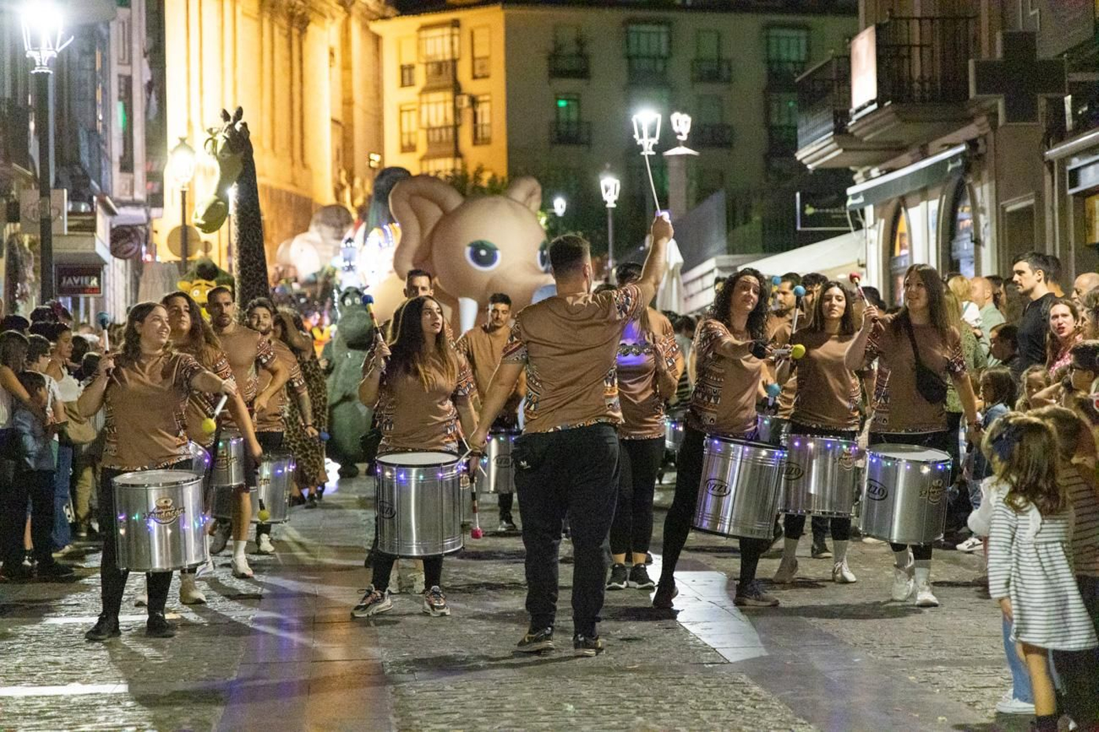 Pregón de David Uclés y cabalgata por la Feria de San Lucas