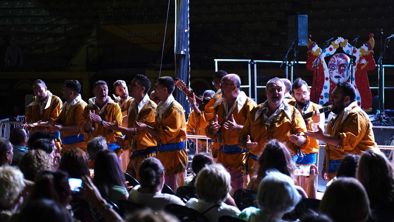 Las fotos de la Noche Carnavalesca en Algeciras