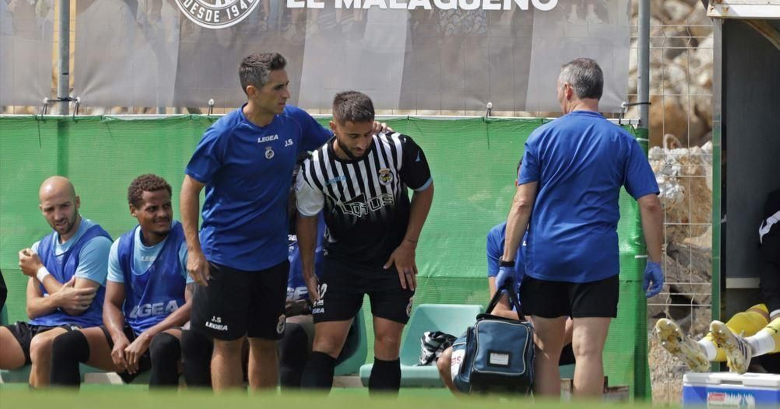 Omar Perdomo, atendido por Julio Salvador Rivera