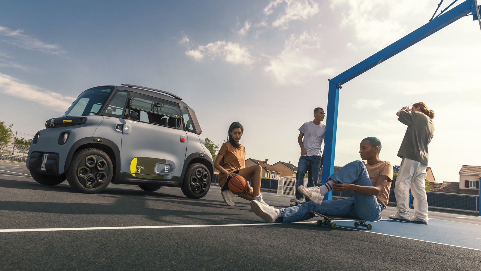 La incorporación de adhesivos es una de las señas de identidad de este pequeño Citroën.