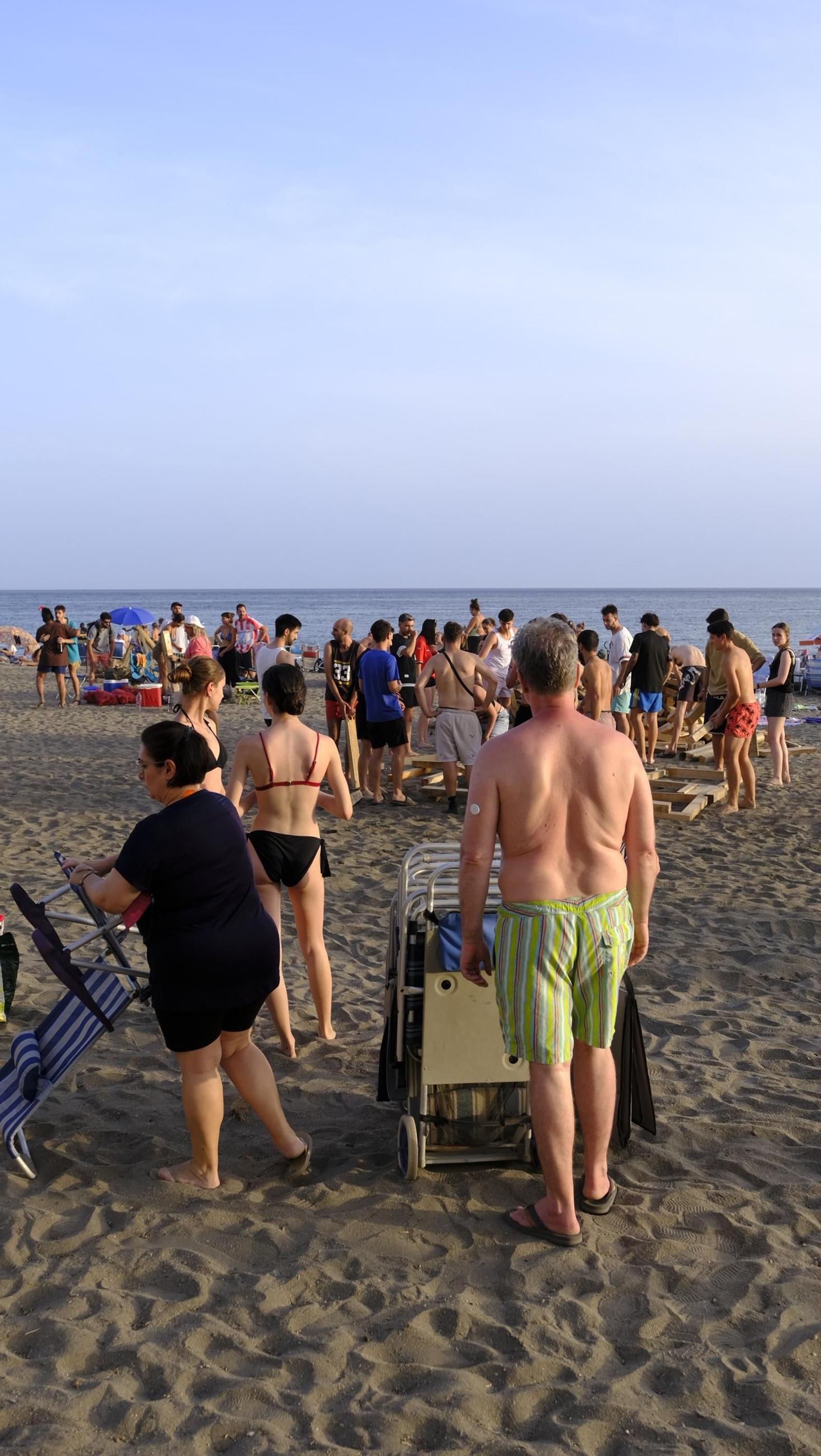 La Noche de San Juan en Almería, en imágenes