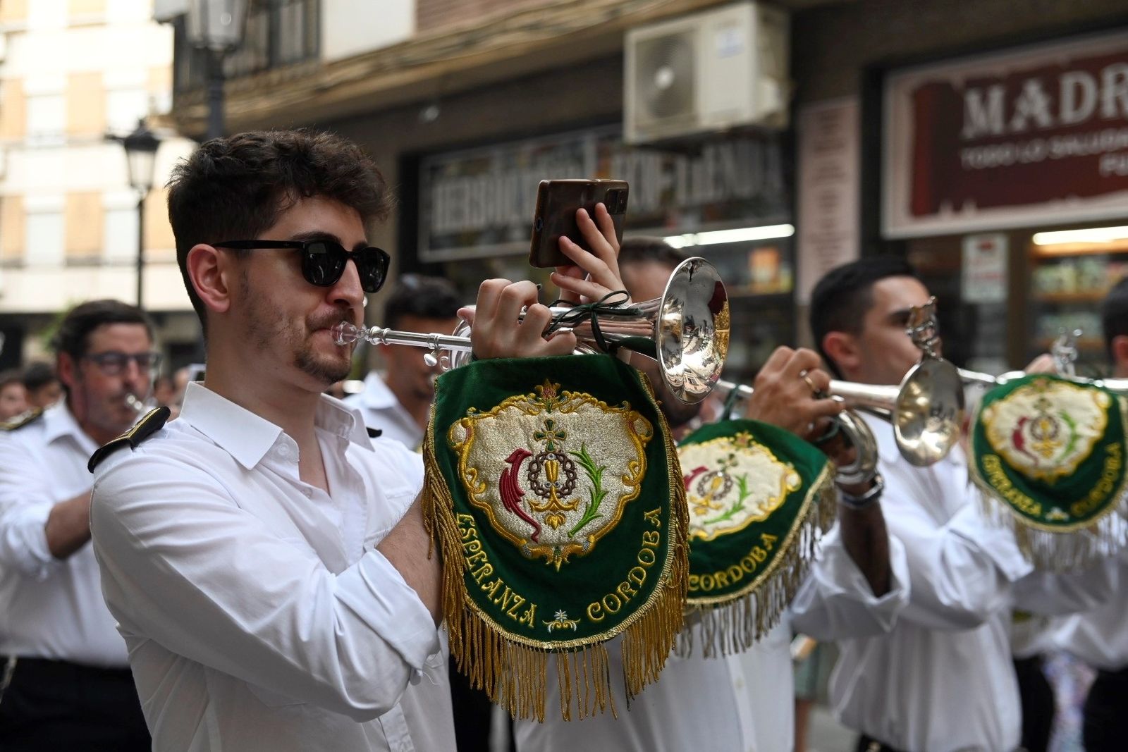 La procesión del Sagrado Corazón de Jesús de Córdoba, en imágenes
