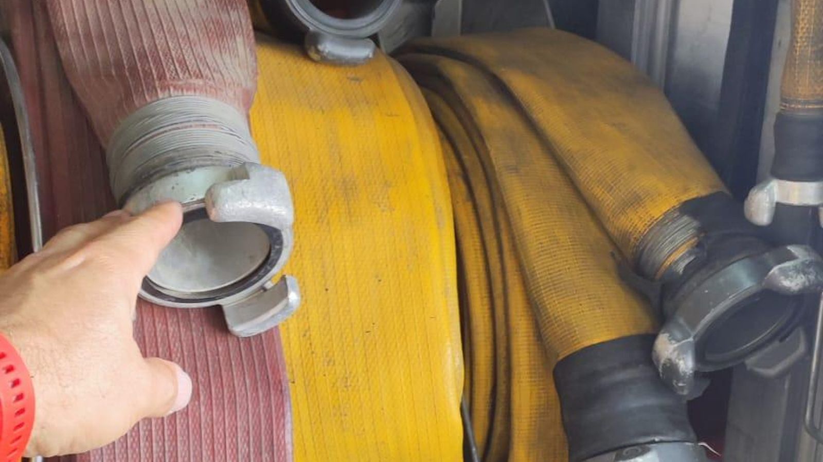 Una de las mangueras de los Bomberos.