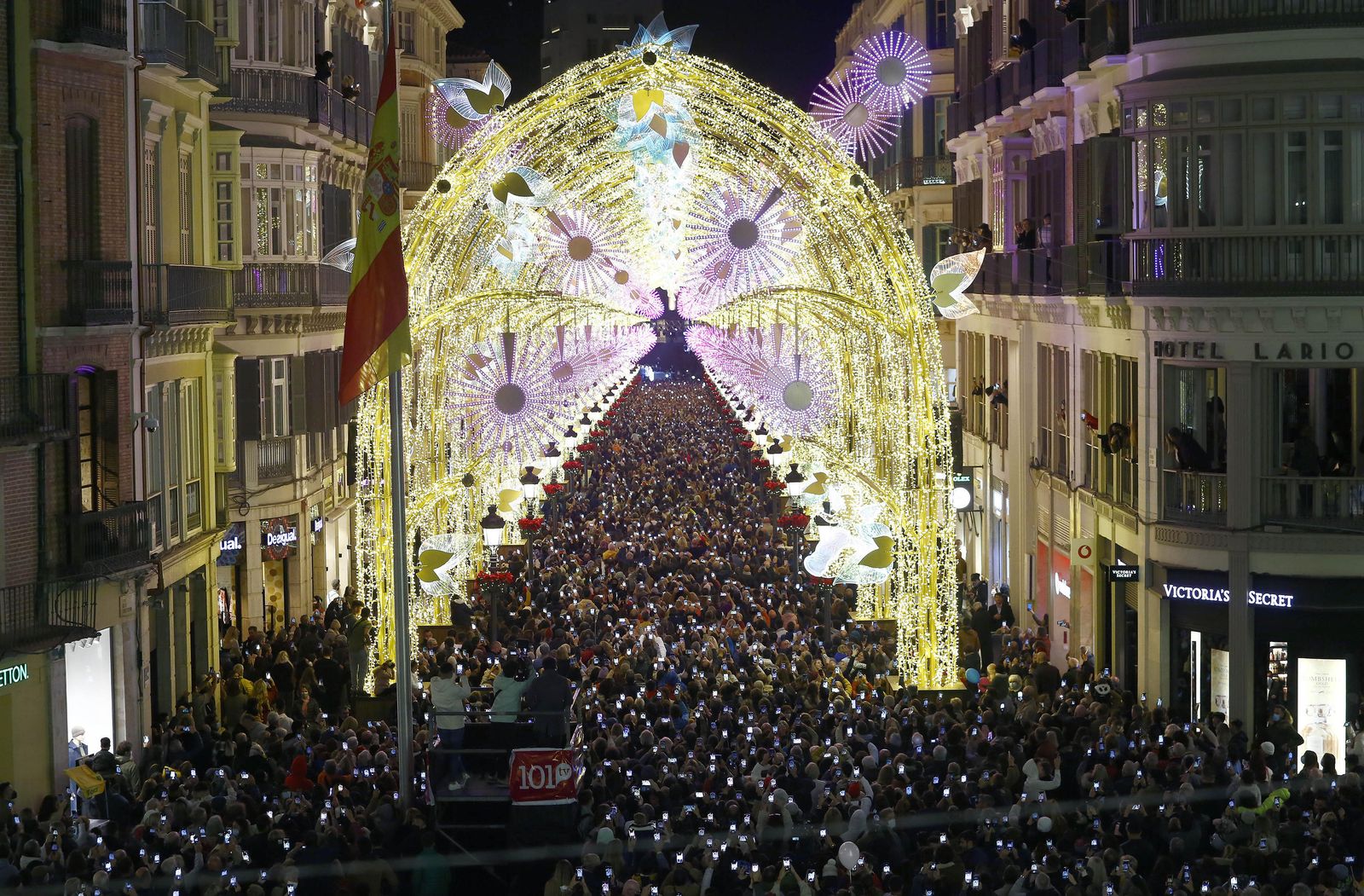 Las luces de Navidad vuelven a brillar en Málaga