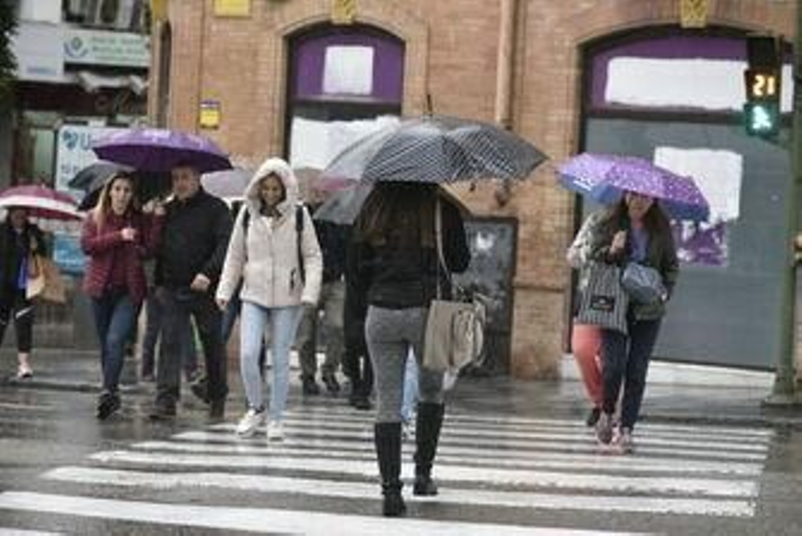 Jornada de lluvia en el centro de Algeciras