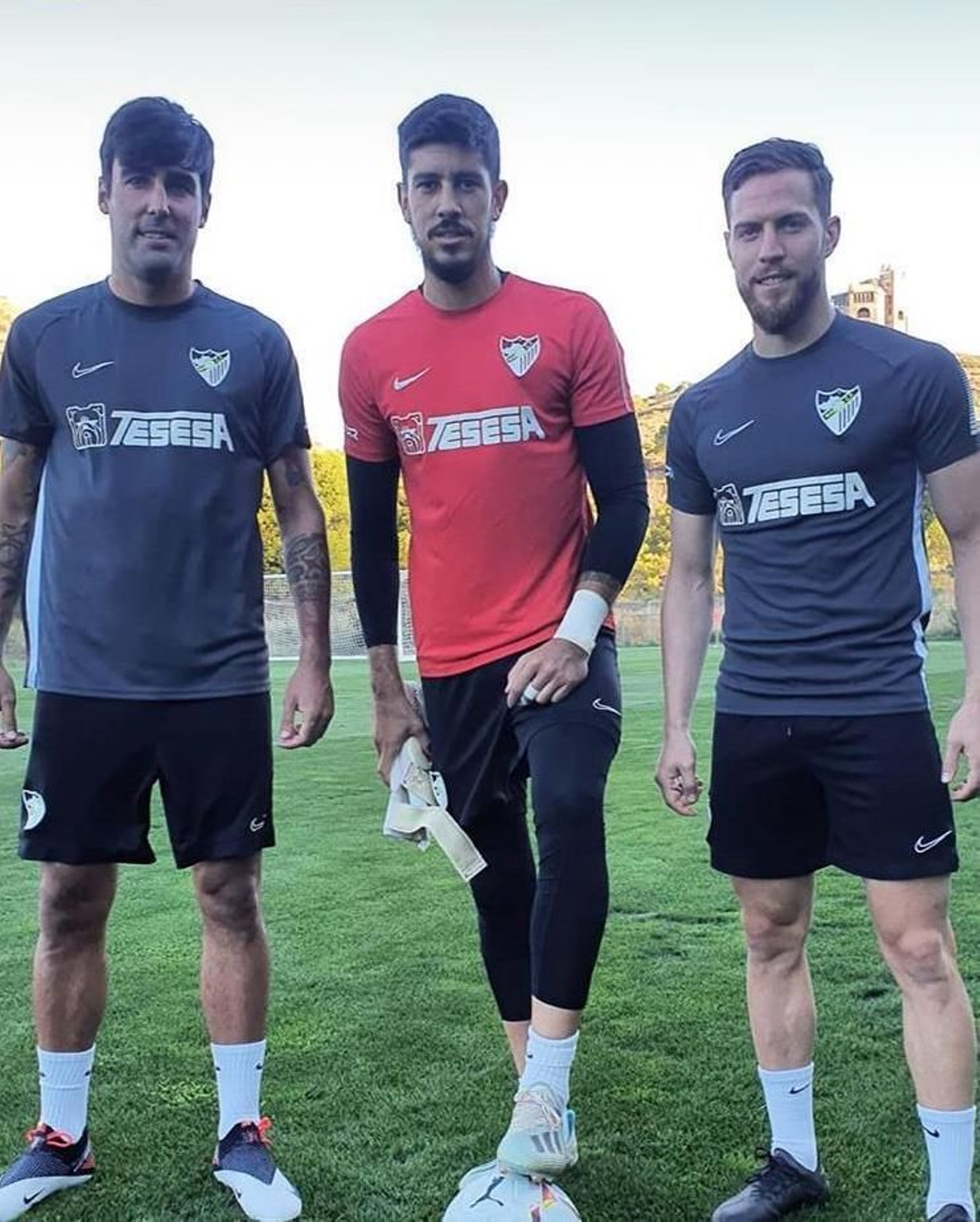 Escassi, Calero y Barrio en su primer entrenamiento con el Málaga.