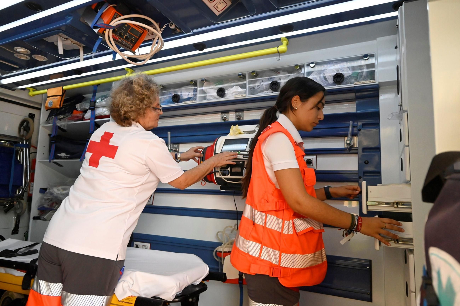Las imágenes del dispositivo sanitario de Cruz Roja en la Feria de Córdoba Las imágenes del dispositivo sanitario de Cruz Roja en la Feria de Córdoba