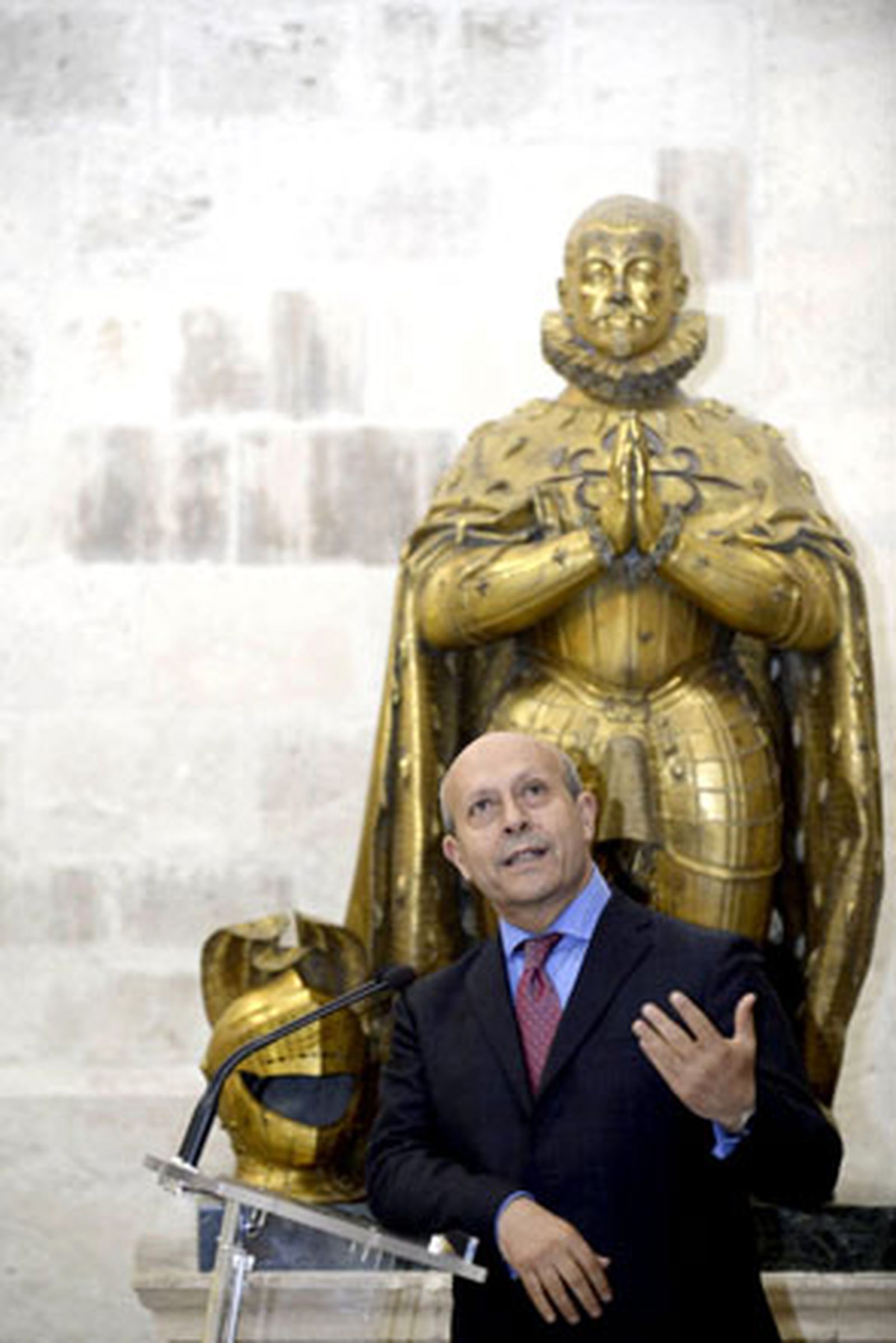 Wert lleva "fatal" ser el ministro peor valorado del Gobierno