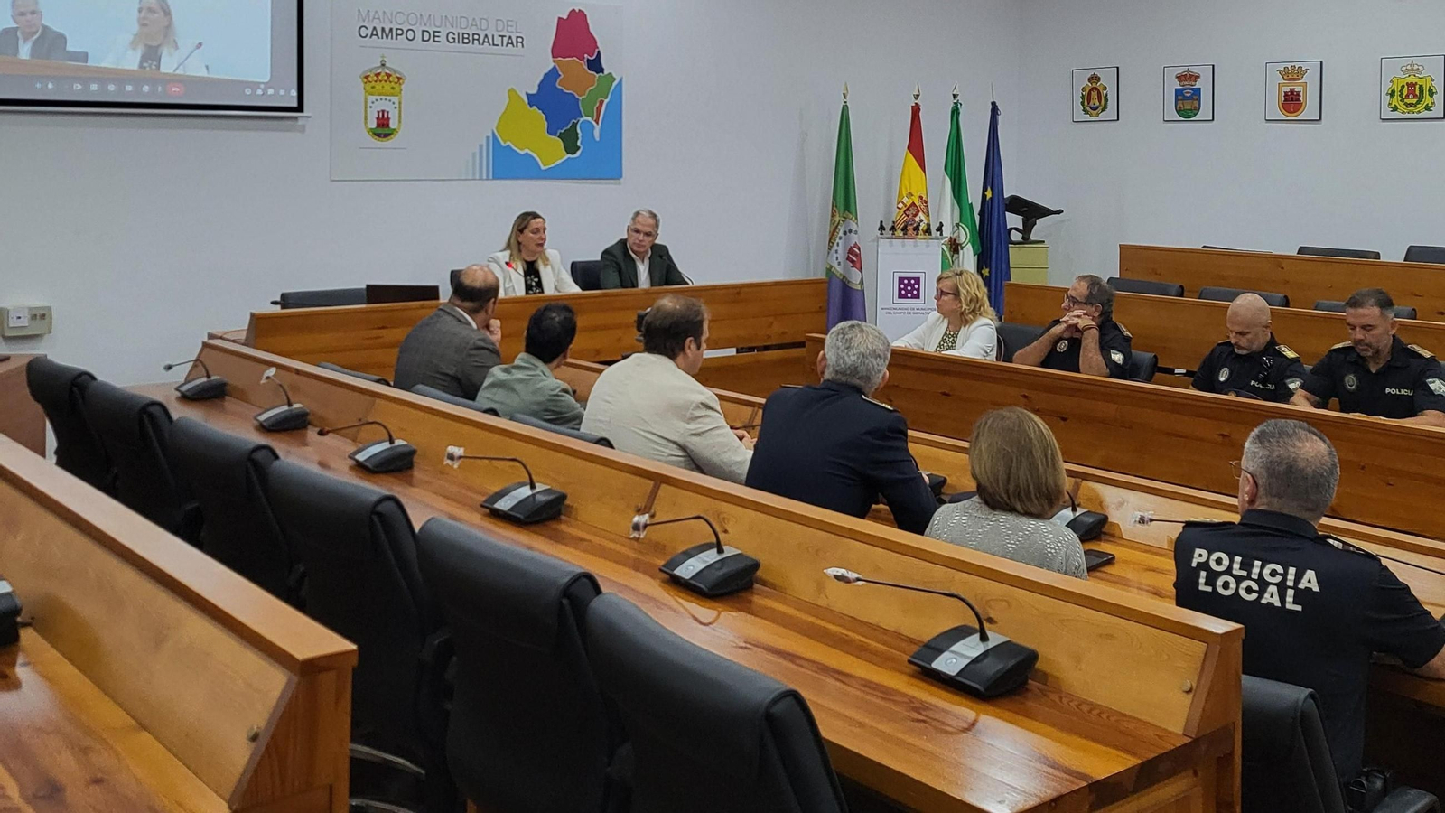 Susana Pérez Custodio y Jacinto Muñoz inauguran las I Jornadas Comarcales sobre actuaciones en materia de Medio Ambiente.