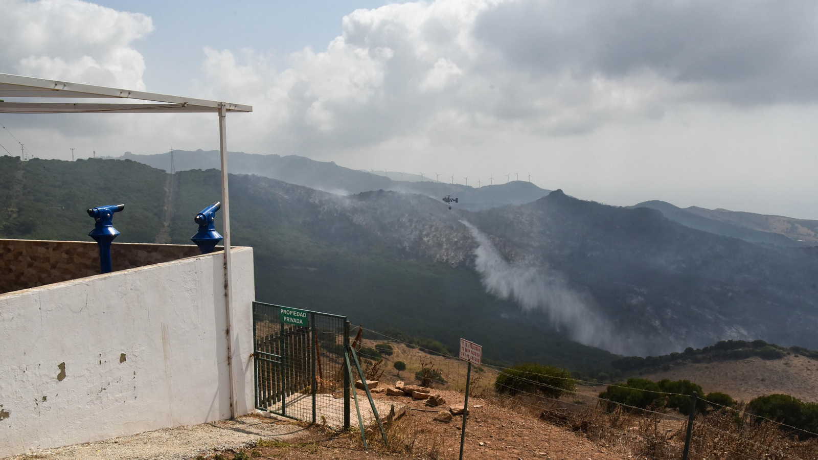 Las fotos del segundo dia del incendio en El Cuartón