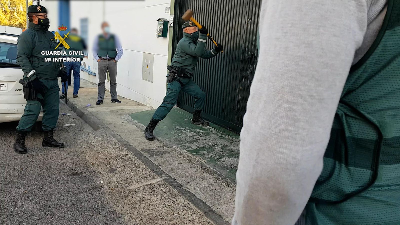 Un momento de la operación Oil21