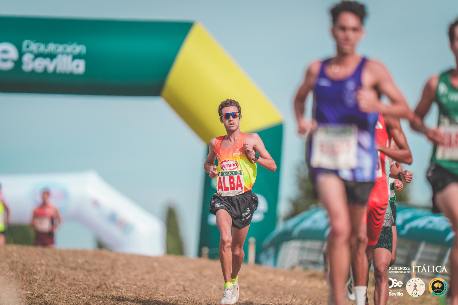 Búscate en las fotos del Cross de Itálica 2025 | 12