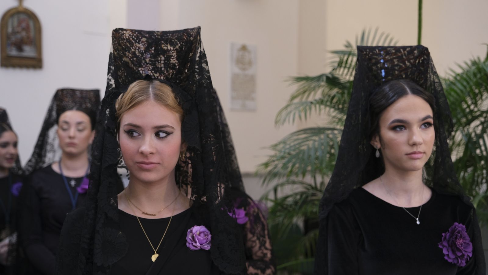 La procesión del Encuentro por las calles de Almería, en imágenes