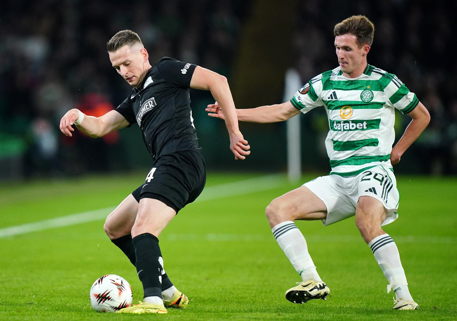 Celtic-Sturm Graz (2).jpg