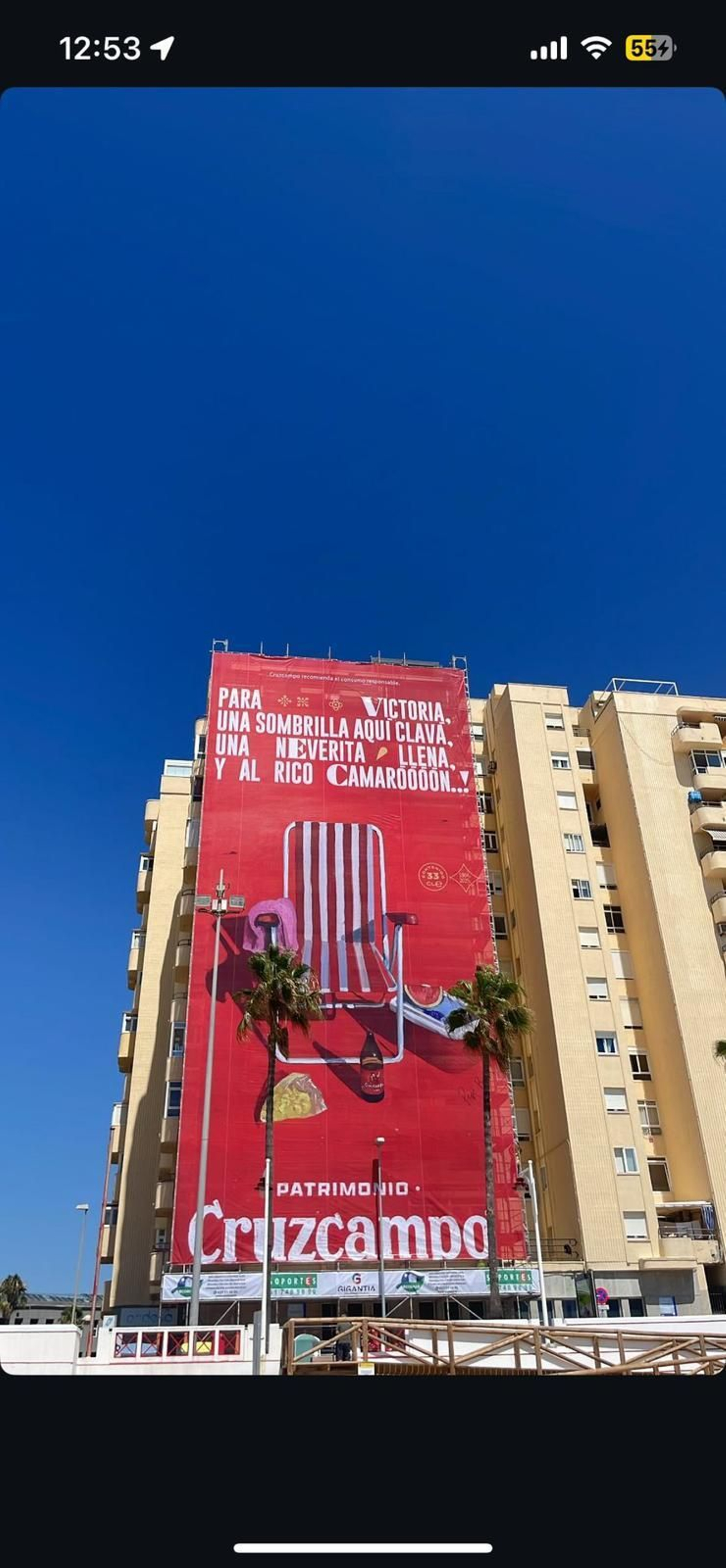 Un Baena en el Paseo Marítimo