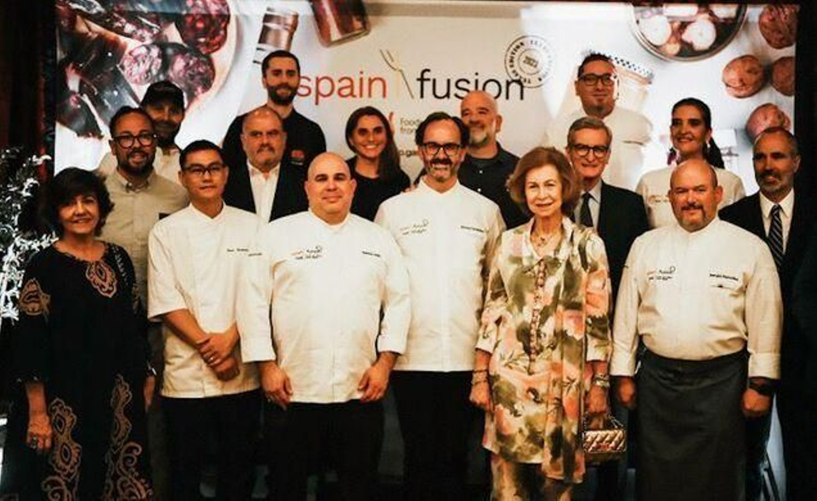La reina Sofía junto a los participantes en Spain Fusion Texas 2023